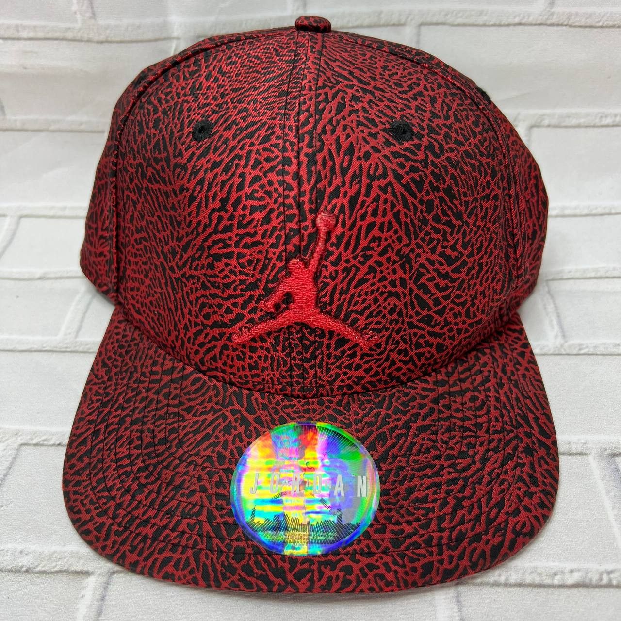 Jordan snapback red 2025