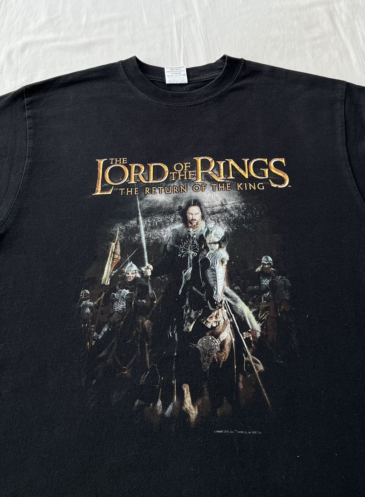 Vintage Vintage 2003 The Lord Of The Rings Aragorn Movie T-shirt Size US M / EU 48-50 / 2 - 5 Thumbnail