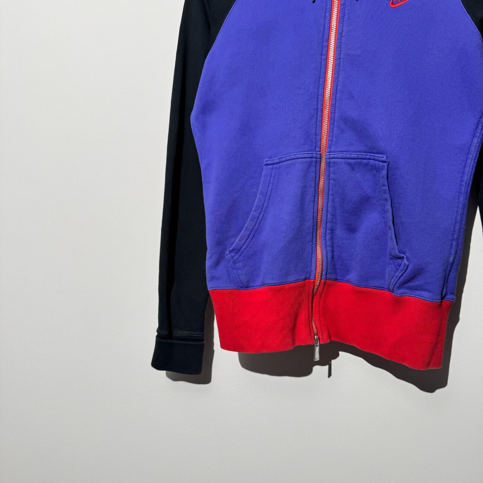 Nike Vintage Nike Unisex Purple Black Cotton Hoodie Size S Size US S / EU 44-46 / 1 - 4 Thumbnail