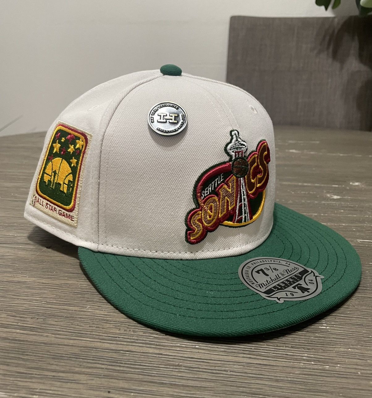 Hat Club × Mitchell & Ness Size 7 3/8 - Hatclub Exclusive New Era Seattle SuperSonics Size ONE SIZE - 1 Thumbnail