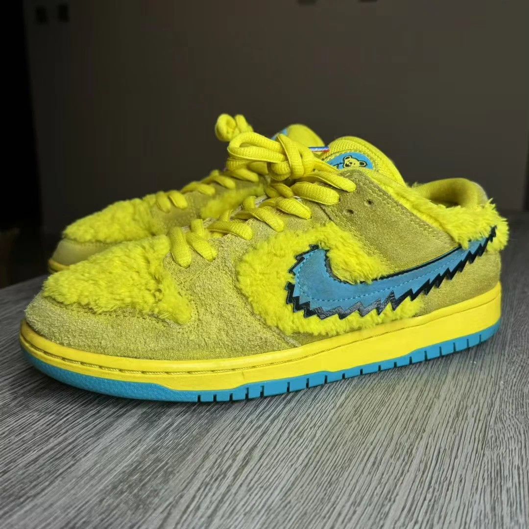 Nike Grateful Dead x Nike Dunk SB Opti Yellow Dancing Bear Size US 9 / EU 42 - 1 Thumbnail
