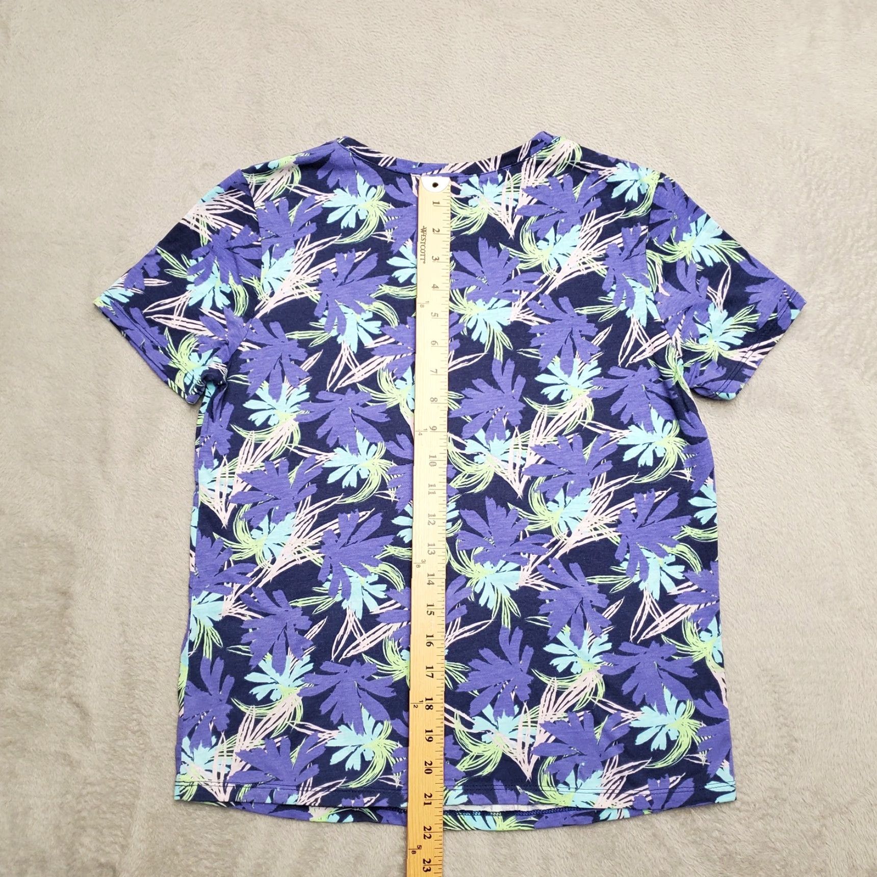 Vintage Fresh Produce Shirt Womens Small Purple Floral Summer time Comfort Casual TEE Size S / US 4 / IT 40 - 3 Thumbnail