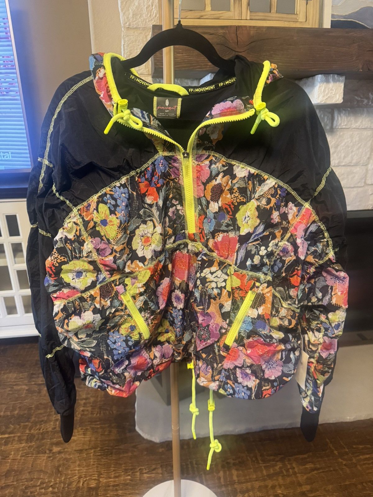 Other Free People Happy Camper Pullover Size S / US 4 / IT 40 - 1 Thumbnail