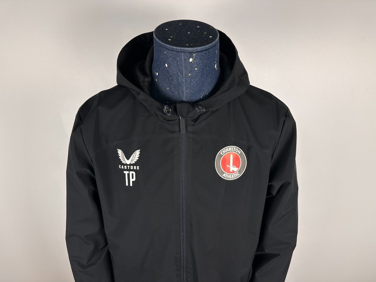 Castore Charlton Training Jacket Soccer Castore Black Size M Black Size US M / EU 48-50 / 2 - 2 Thumbnail