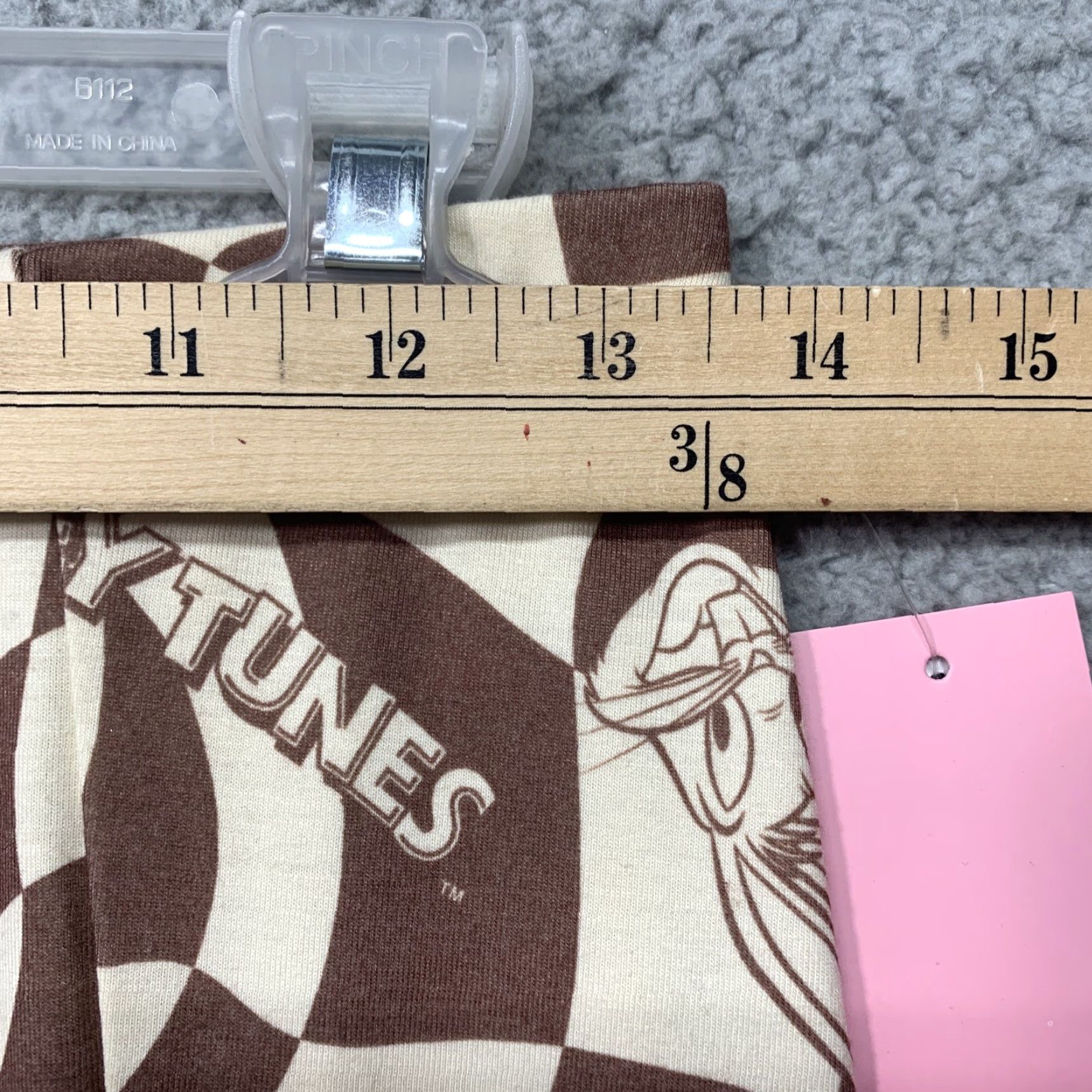 Vintage VINTAGE? No — Looney Tunes Mini Skirt Brown Cream Bugs Daffy Sylvester Tweety Taz NWT Sz S Black? Size 28" / US 6 / IT 42 - 6 Thumbnail