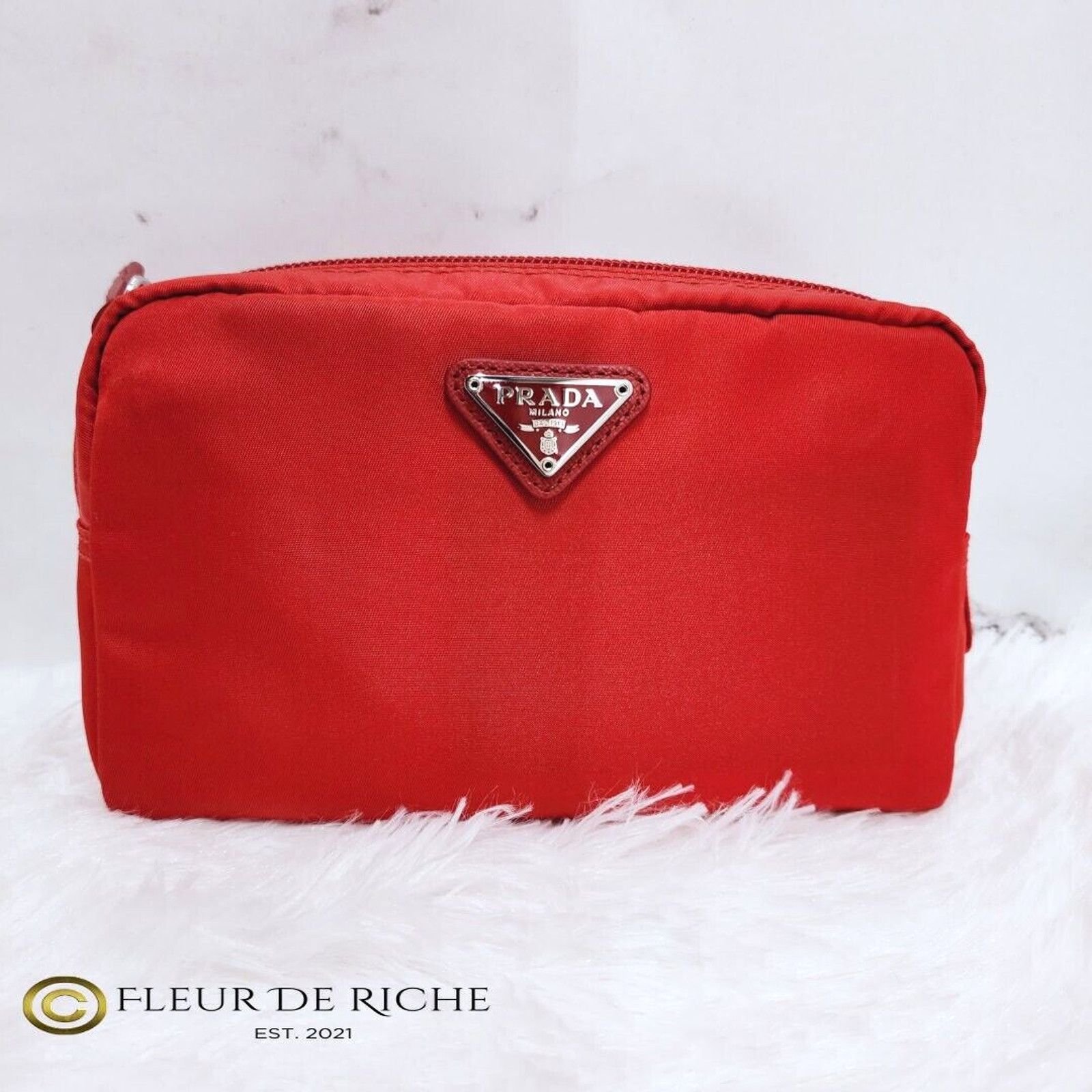 Prada Prada Necessaire Nylon Vela Tessuto Cosmetic Pouch Red Size ONE SIZE - 2 Thumbnail