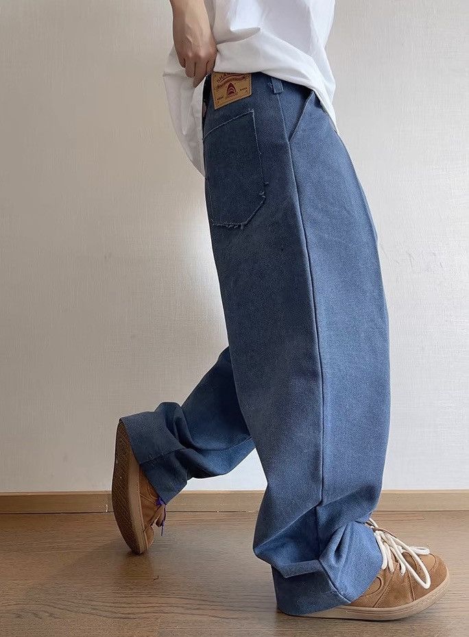 Japanese Brand × Vintage Cleanfit retro washed blue frayed pleated baggy pants Size US 35 - 3 Thumbnail