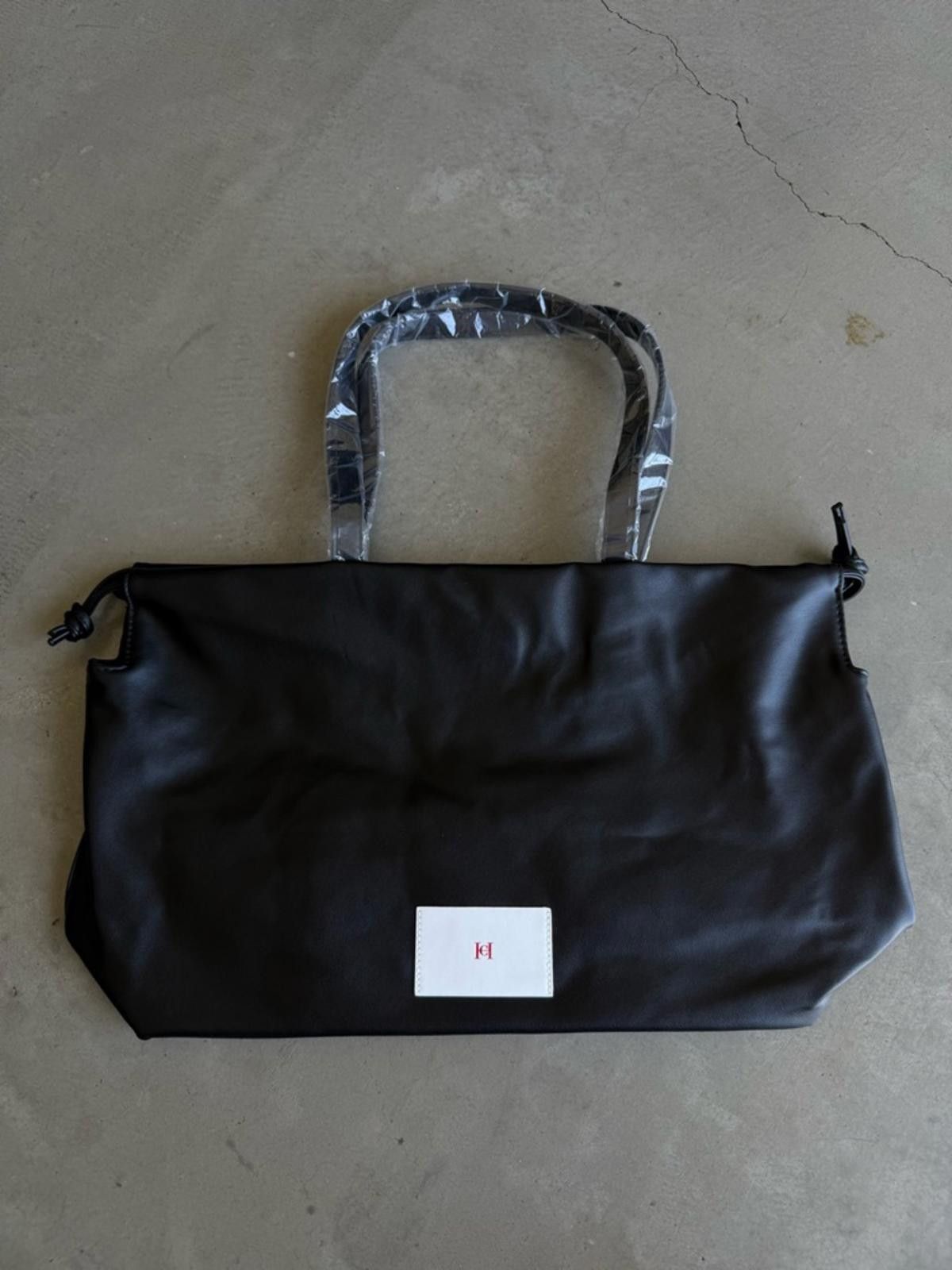 Carolina Herrera Carolina Herrera / Good Girl Tote Bag / Black Size ONE SIZE - 4 Thumbnail