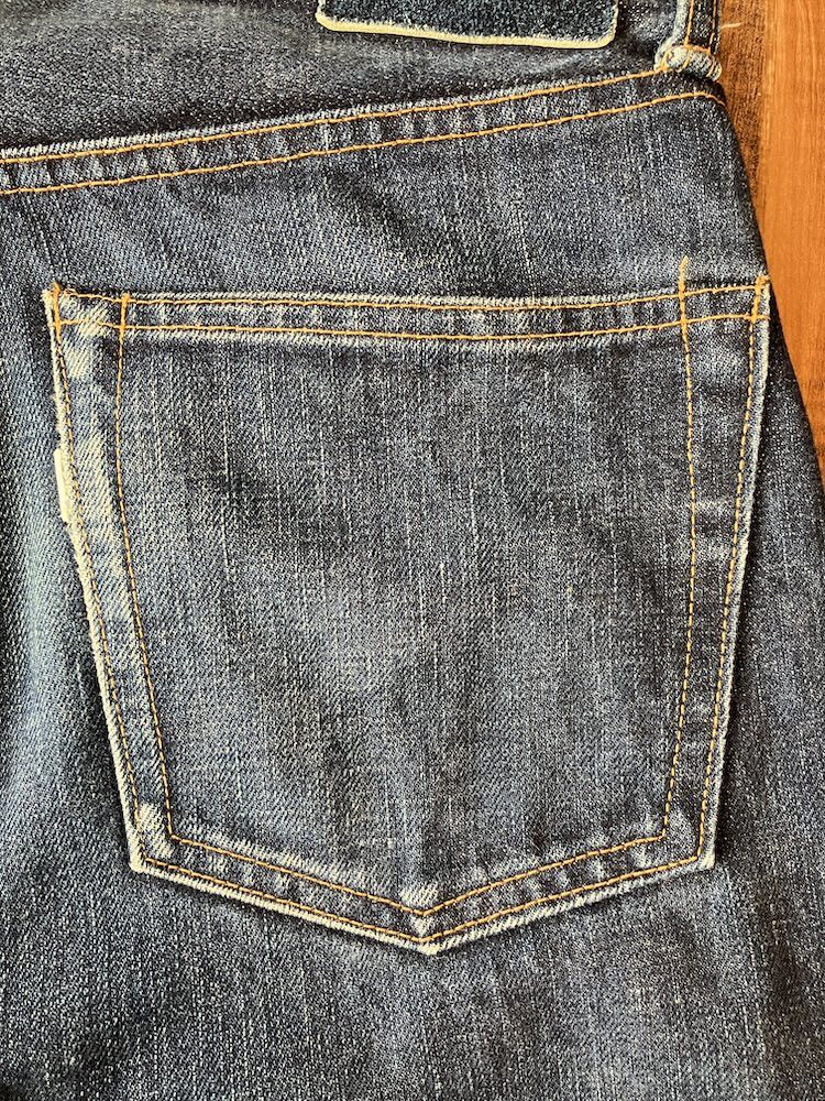 Japan Blue TEXTURE WE MADE by Japan Blue W31 x L34 Tapered Selvedge Size US 31 - 12 Thumbnail