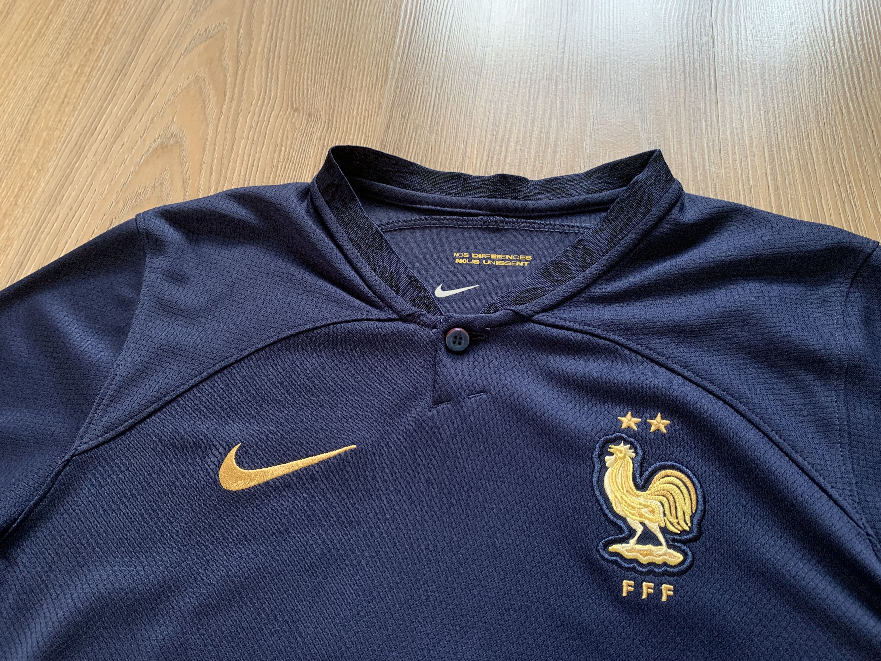 Nike Youth Nike France Mbappe 10 Home Football Shirt 2019 Size US XS / EU 42 / 0 - 5 Thumbnail