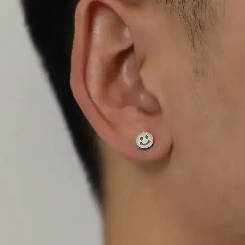Designer × Vintage 💯925 silver vintage smiley ear stud Size ONE SIZE - 1 Thumbnail