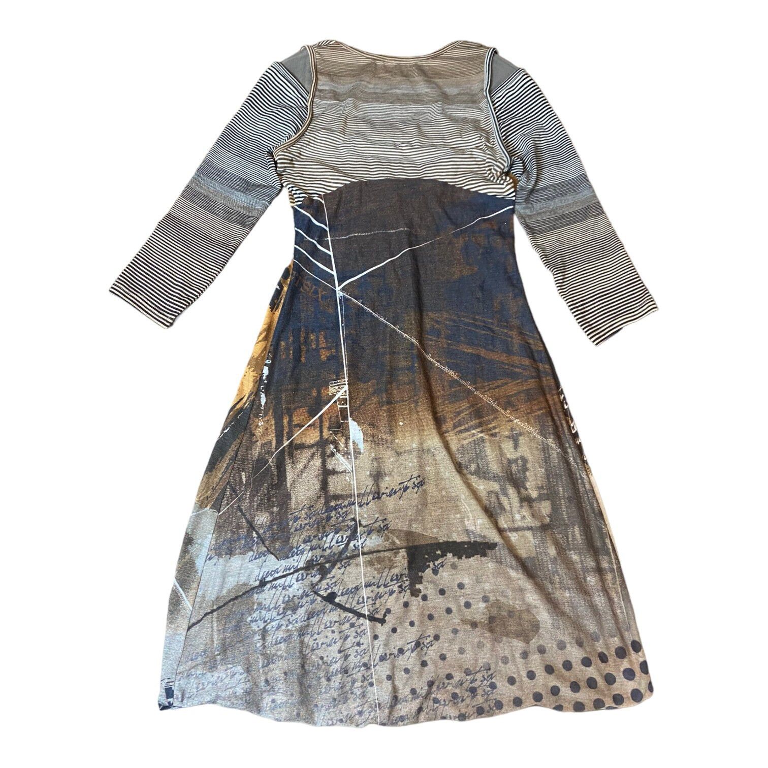 Other The 2026 Face Print Dress Size ONE SIZE - 5 Thumbnail