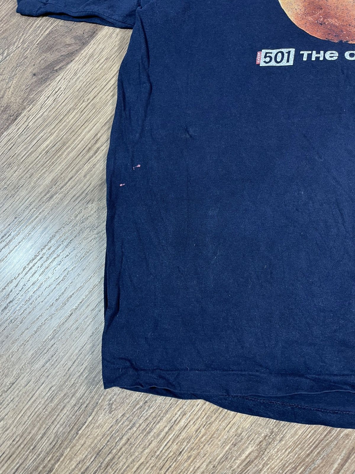 Levi's Vintage Levis 501 The Original Pool Ball Print T Shirt 90s Size US M / EU 48-50 / 2 - 3 Thumbnail