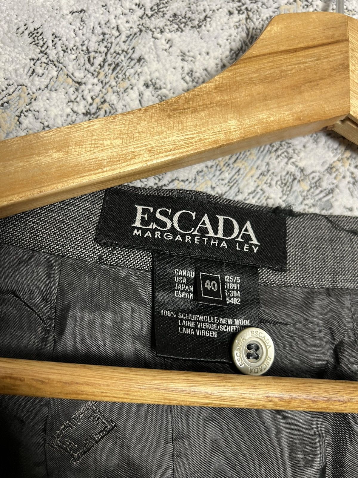 Escada × Escada Sport × Vintage Escada Margaretha Ley Womens Straight Pencil Skirt 100% Wool Size 27" / US 4 / IT 40 - 4 Thumbnail