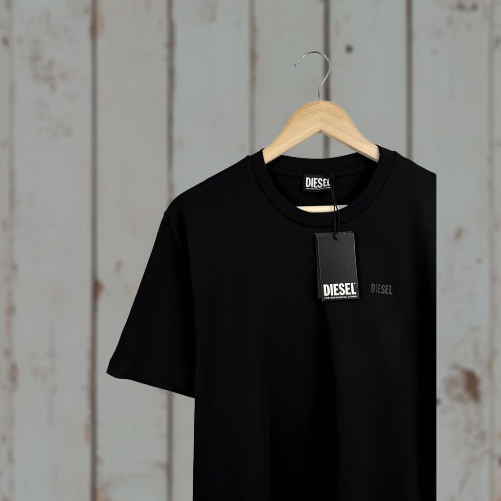 Diesel Diesel T-Shirt XL Black Classic Y2K Rare NEW with tag Mens Shirt Size US XL / EU 56 / 4 - 1 Thumbnail