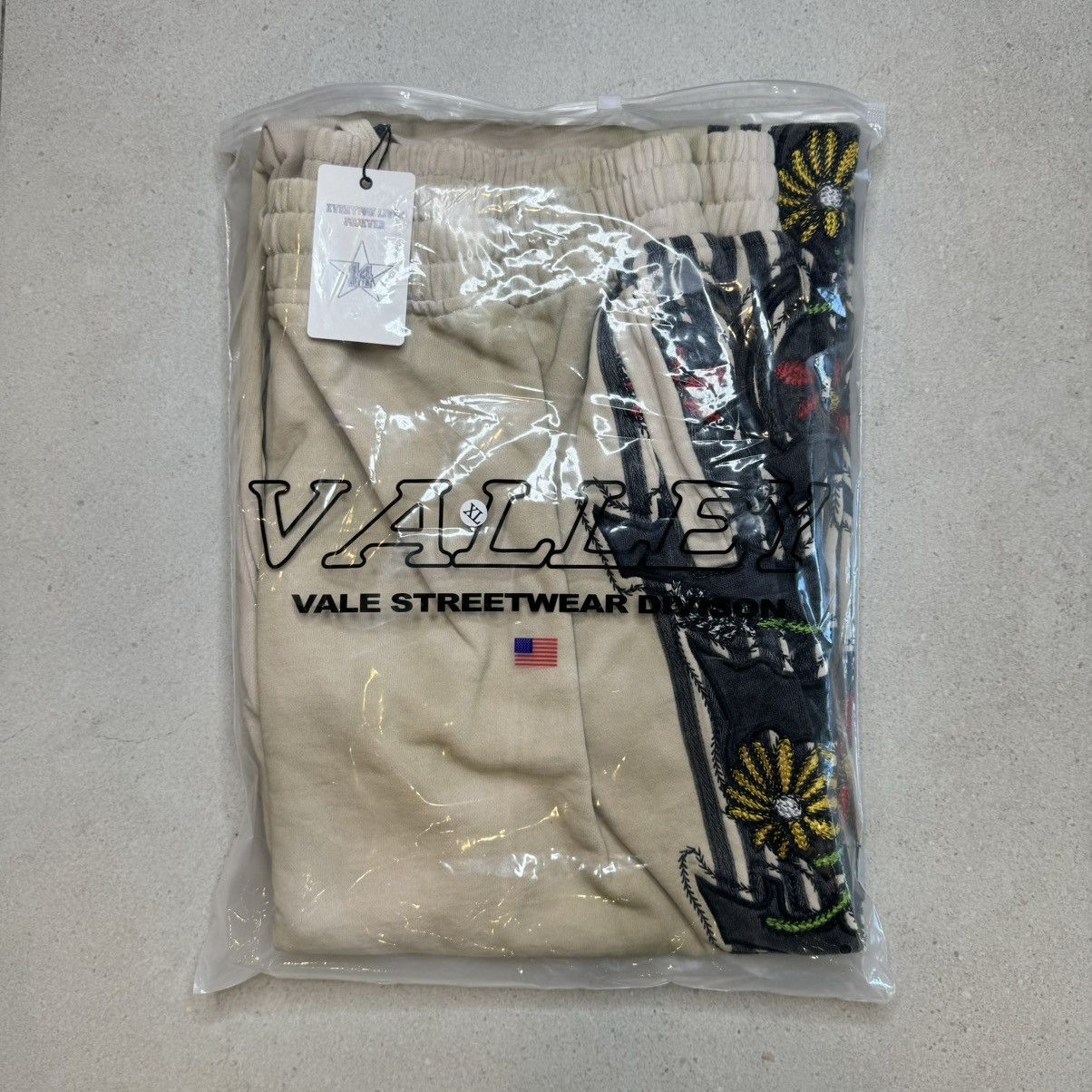 Vale Vale Forever Bone Garden Sweatpants SIZE XL Size US 42 / EU 58 - 3 Thumbnail