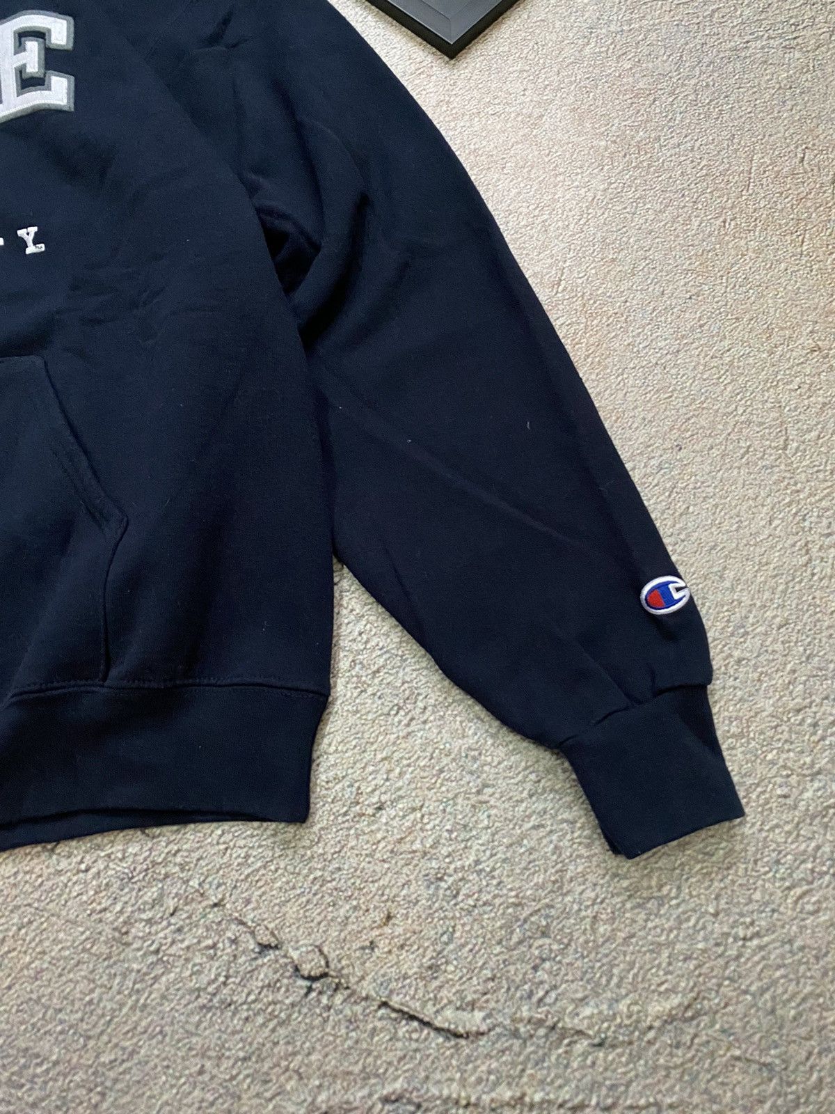 Champion × Vintage Vintage hoodie Champion YALE university Size US M / EU 48-50 / 2 - 4 Thumbnail