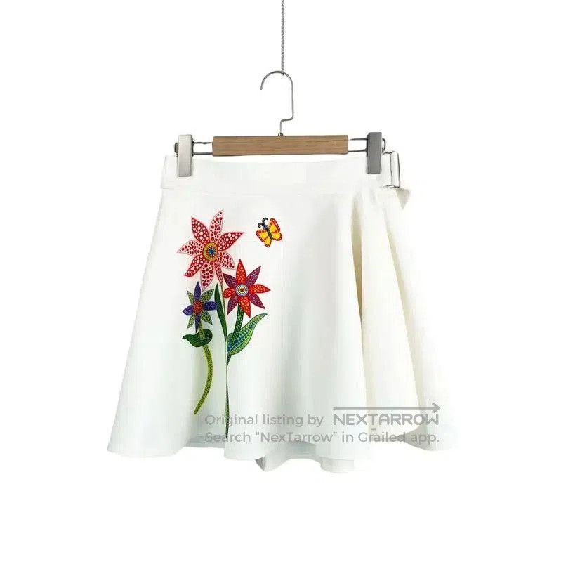 Louis Vuitton Louis Vuitton White Cotton Women's Skirt . Size 28" / US 6 / IT 42 - 1 Thumbnail