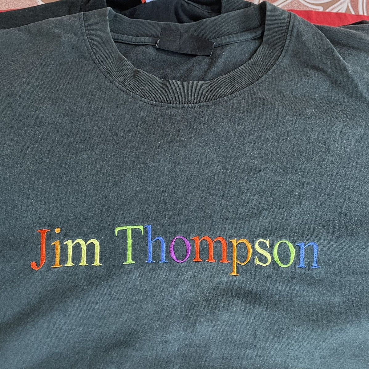 Designer × Jim Thompson × Vintage 🔥🔥Vintage Jim Thompson Embroidered Multicolour Spellout Tee Size US L / EU 52-54 / 3 - 4 Thumbnail