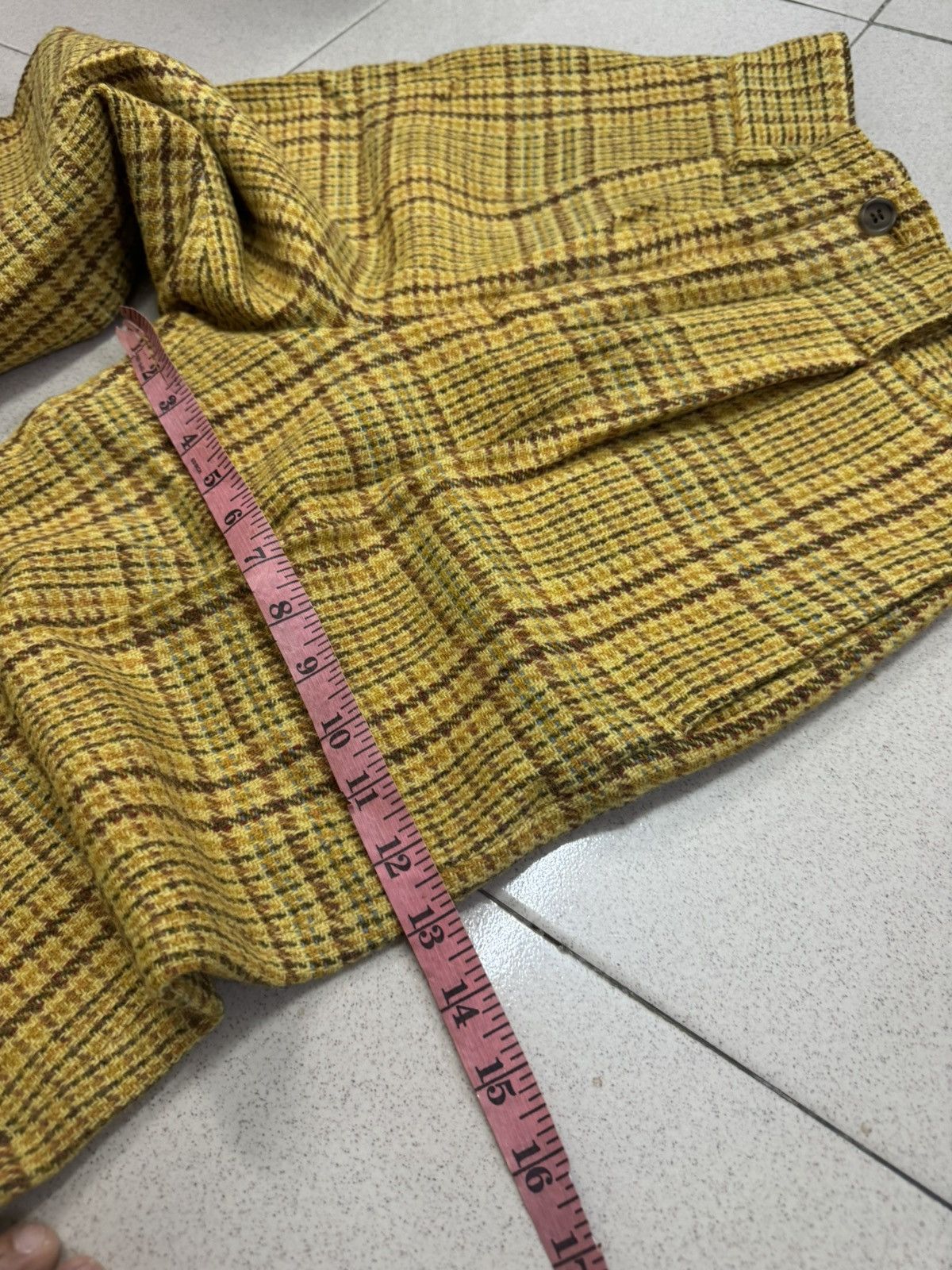 Issey Miyake 1980s I.S ISSEY MIYAKE WOOL TWEED BAGGY PANTS Size 27" / US 4 / IT 40 - 13 Thumbnail
