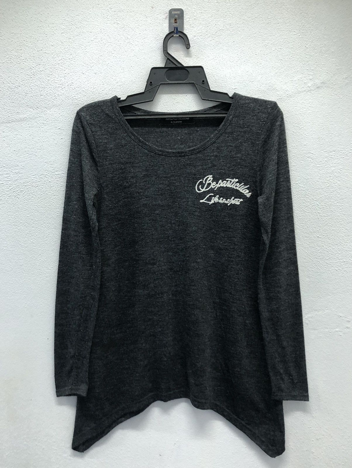 Vintage GLADNEWS Punk Rock Graphic Long Sleeve Asymmetrical Hem Shir Size US M / EU 48-50 / 2 - 2 Thumbnail