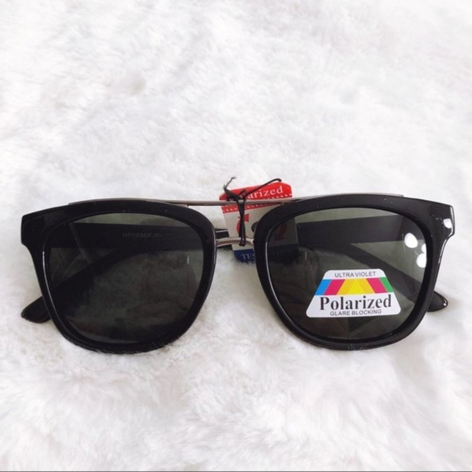 Other Ashe Glossy Black Polarized Sunglasses Size ONE SIZE - 1 Thumbnail