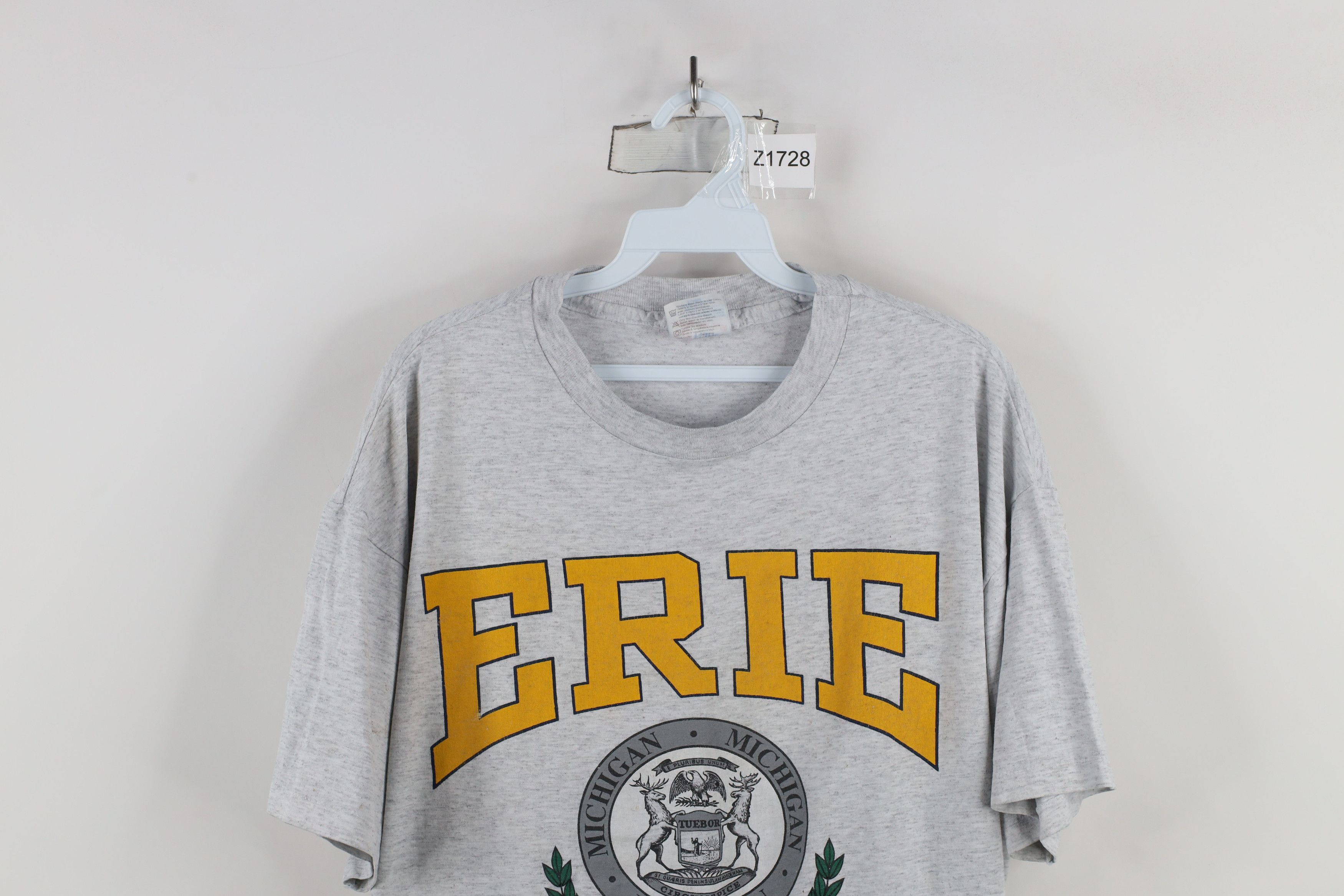 Vintage Vintage 90s Spell Out Erie Michigan Short Sleeve T-Shirt USA Size XL / US 12-14 / IT 48-50 - 2 Thumbnail