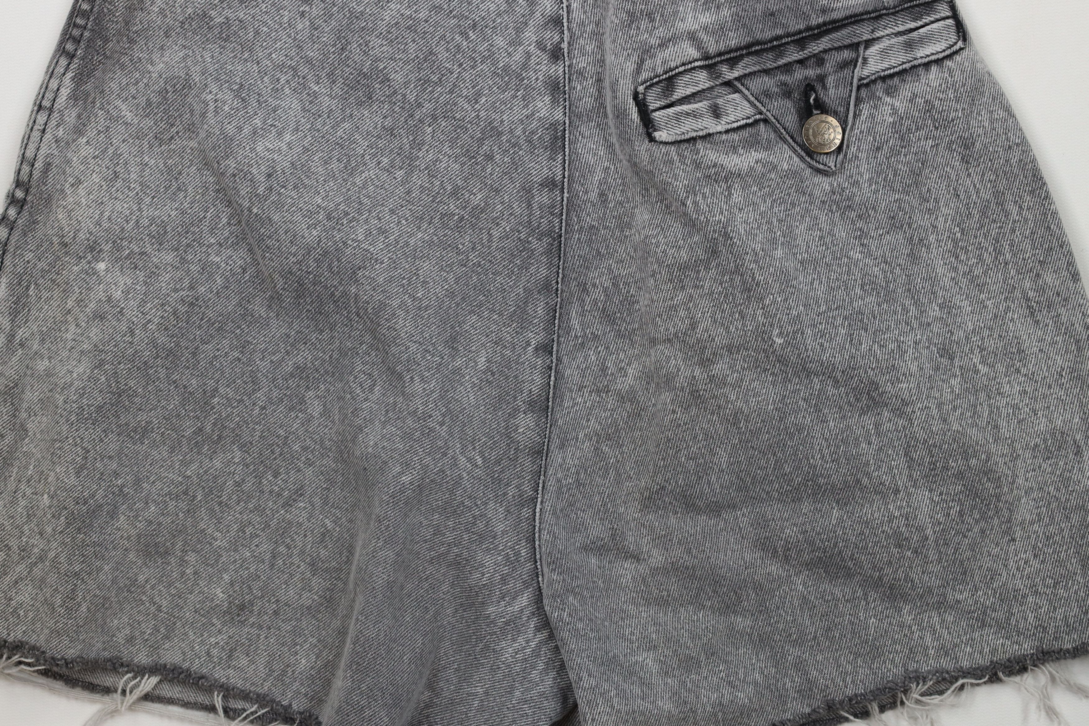 Vintage Vintage 90s Streetwear Wash Button Fly Cut Off Denim Shorts Size 32" / US 10 / IT 46 - 11 Thumbnail