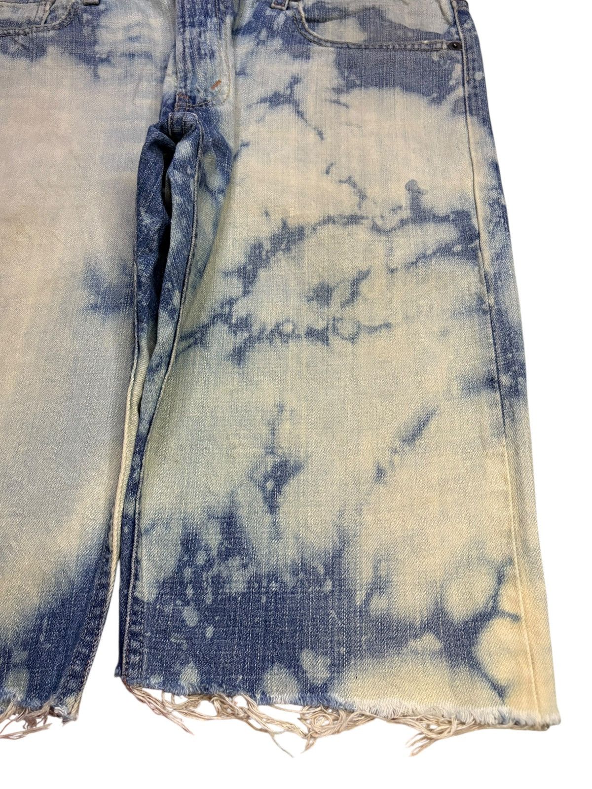 Levi's Vintage 90s Levis 514 Bleached Distressed Loose Jean Shorts Size US 35 - 9 Thumbnail