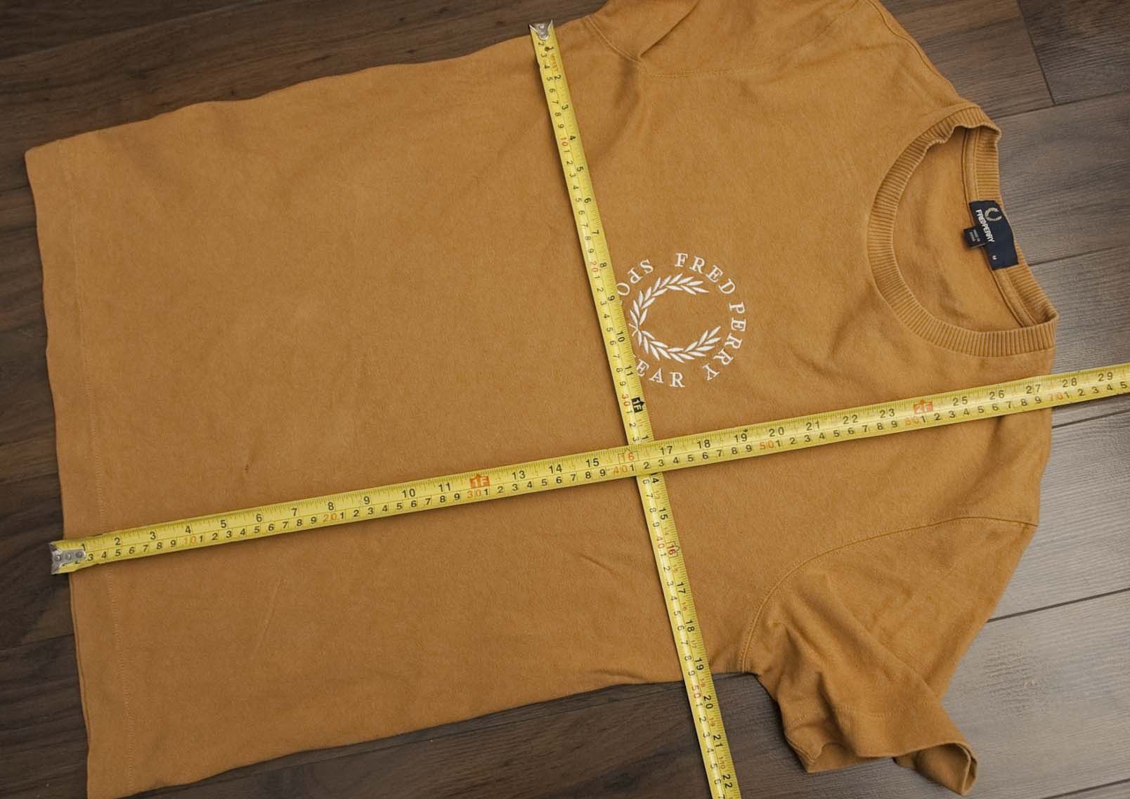 Fred Perry Fred Perry T Shirt Size M Logo Brown Size US M / EU 48-50 / 2 - 5 Thumbnail