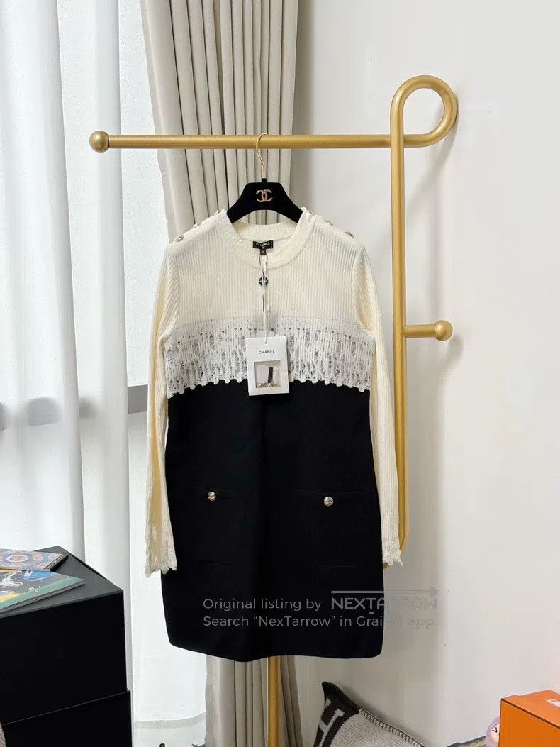 Chanel Chanel Lace stitching black and white colour block knitted Size XS / US 0-2 / IT 36-38 - 2 Thumbnail
