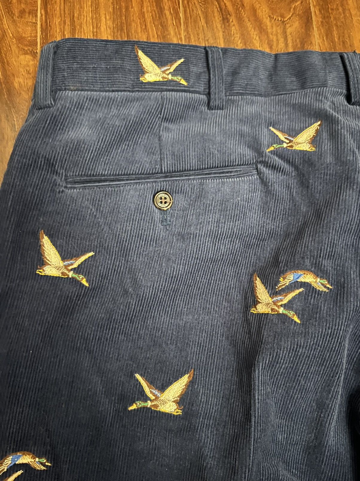 Polo Ralph Lauren Polo Golf Embroidered Mallard Corduroy Trousers Size US 36 / EU 52 - 6 Thumbnail