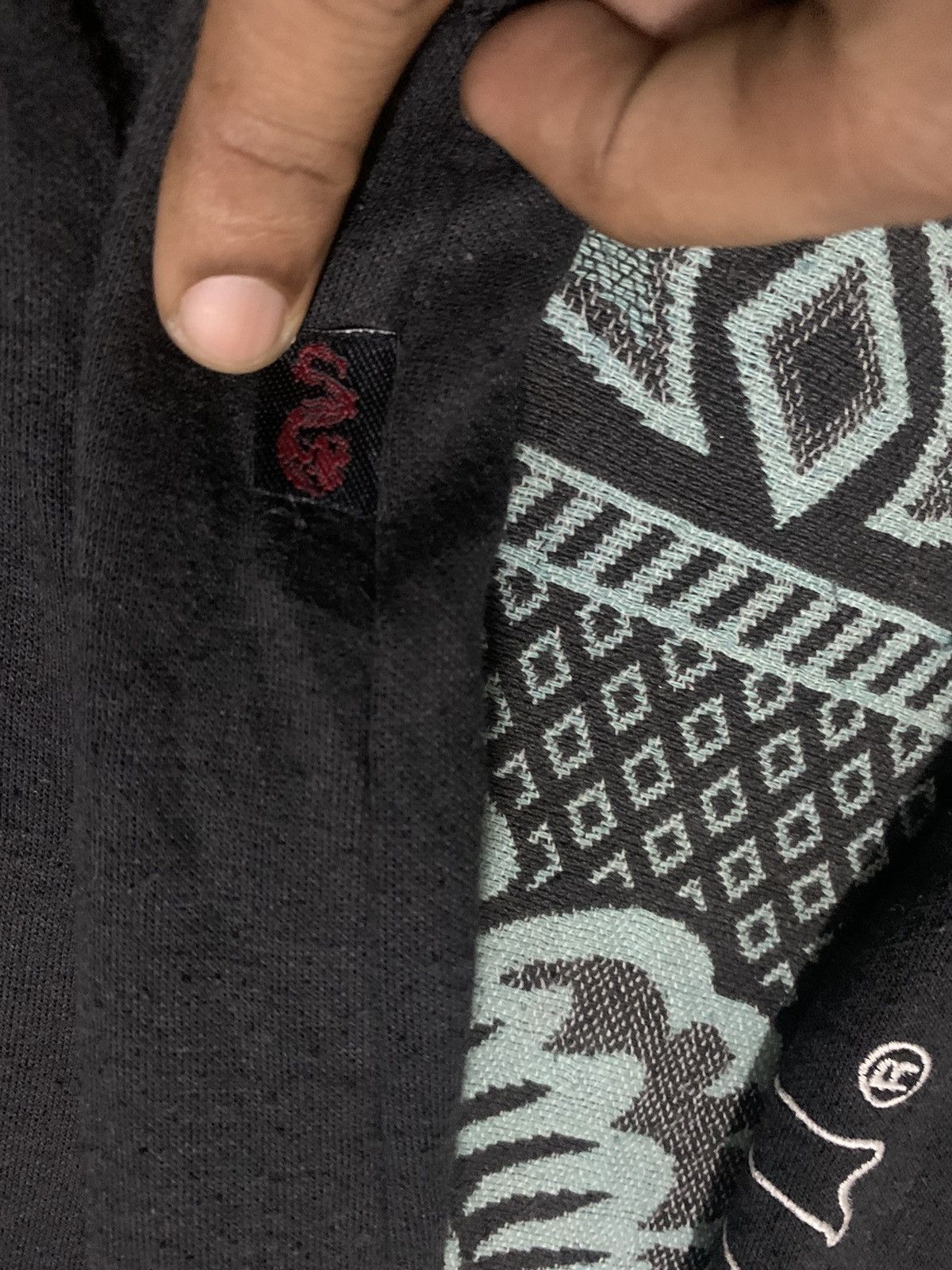 Dogtown × Japanese Brand Y2K DOG TOWN SPELL OUT ON SLEEVE SWEATSHIRT Size US L / EU 52-54 / 3 - 10 Thumbnail