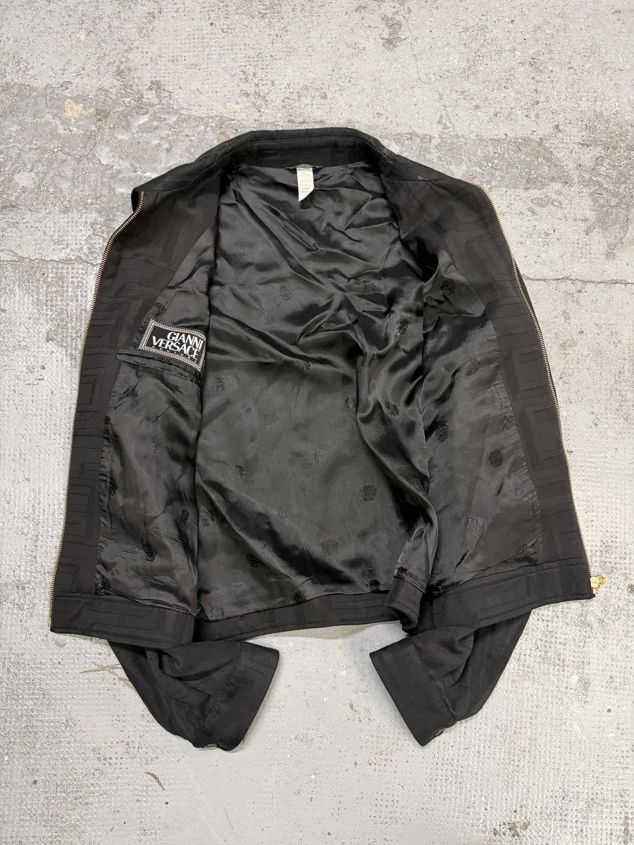 Vintage 1990s Giacca Versace Black Geometrical Jacket Size US M / EU 48-50 / 2 - 8 Thumbnail
