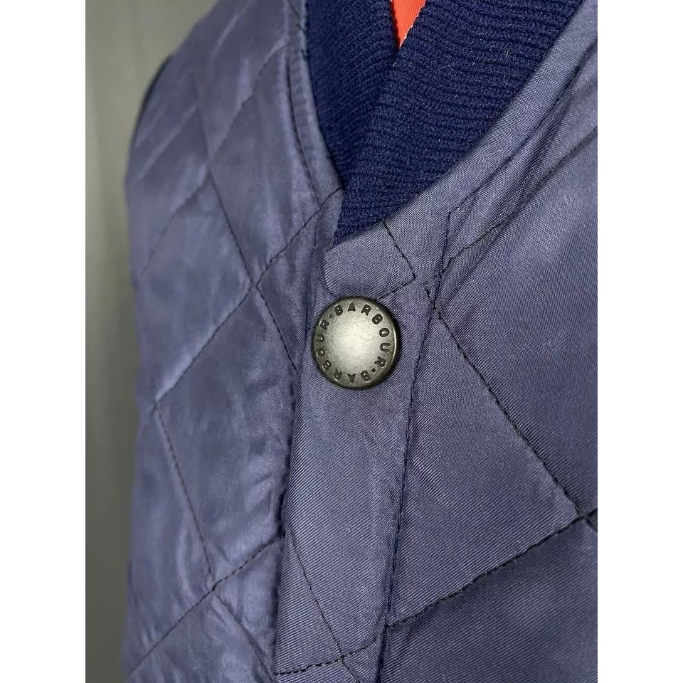 Barbour MINT! Barbour Eskdale Men's Blue Quilted Vest Size L Size US L / EU 52-54 / 3 - 8 Thumbnail