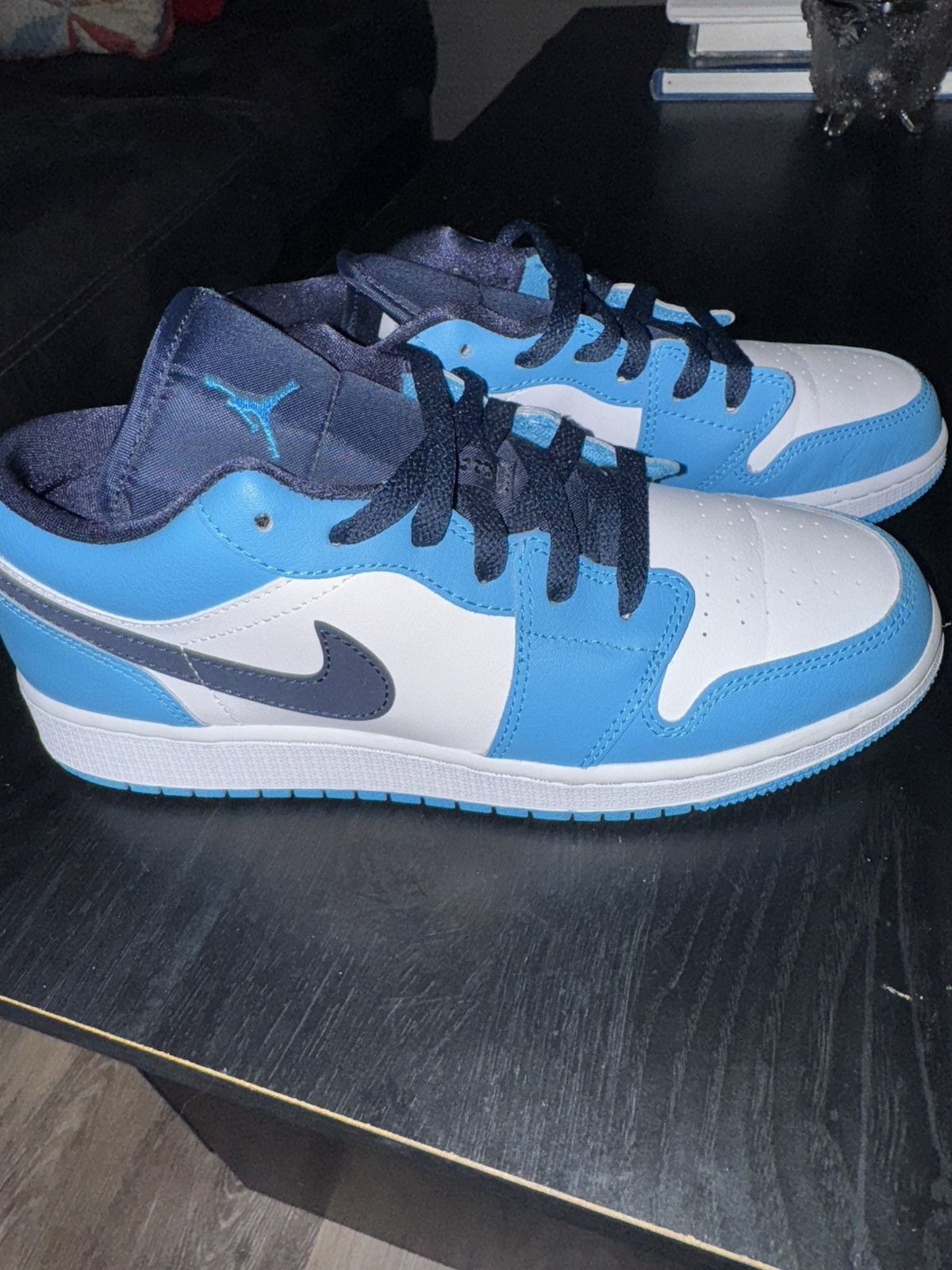 Jordan Brand Air Jordan 1 Low UNC (2021) Size 6.5 Size US 6.5 / IT 36.5 - 1 Thumbnail