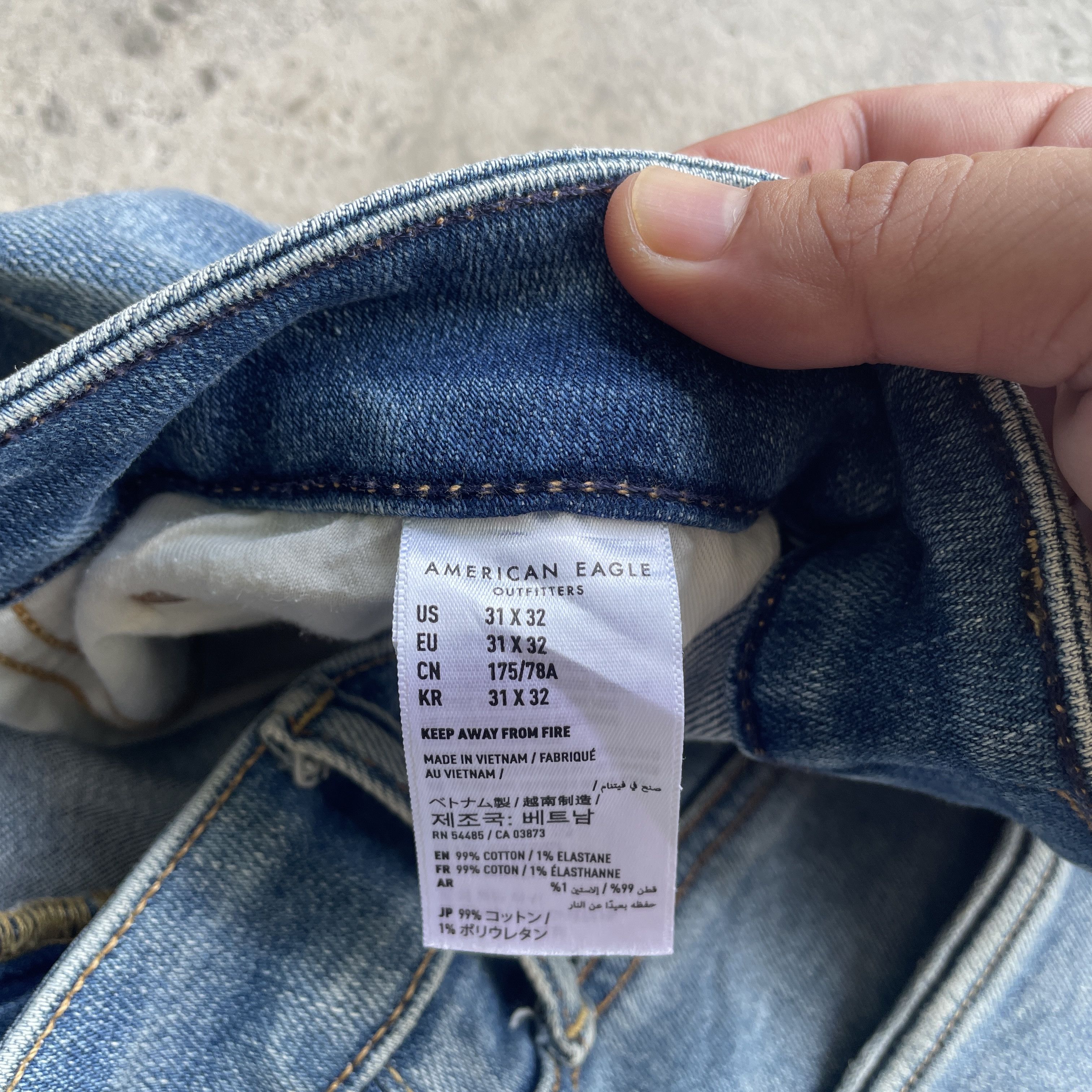 American Eagle Outfitters VINTAGE AMERICAN EAGLE DENIM DISTRESSED RIPPED PANTS JEANS Size US 31 - 7 Thumbnail