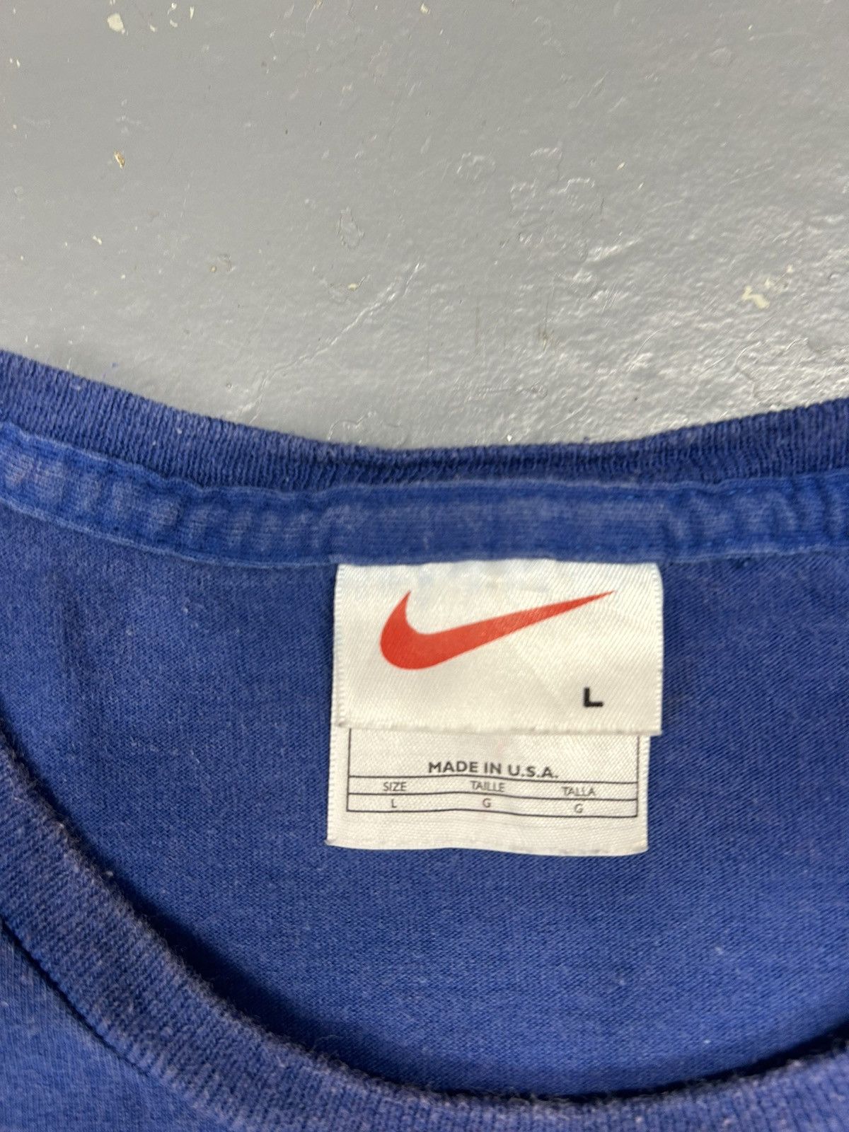 Nike × Vintage Crazy Vintage 90s Essential Blue Nike Graphic Tee Shirt Size US M / EU 48-50 / 2 - 3 Thumbnail