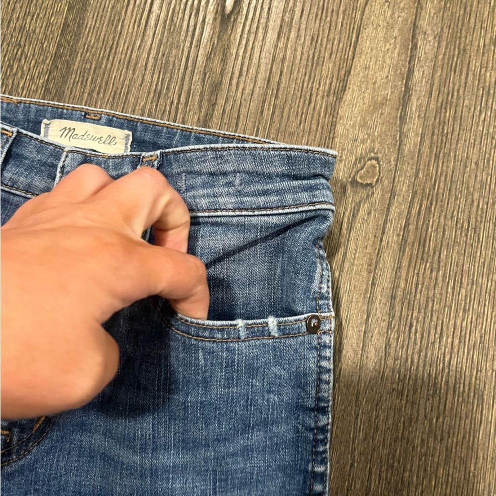 Madewell Madewell Mid Rise Ripped Knee Distressed Skinny Jean Size 25 Size 25" / US 0 / IT 36 - 5 Thumbnail