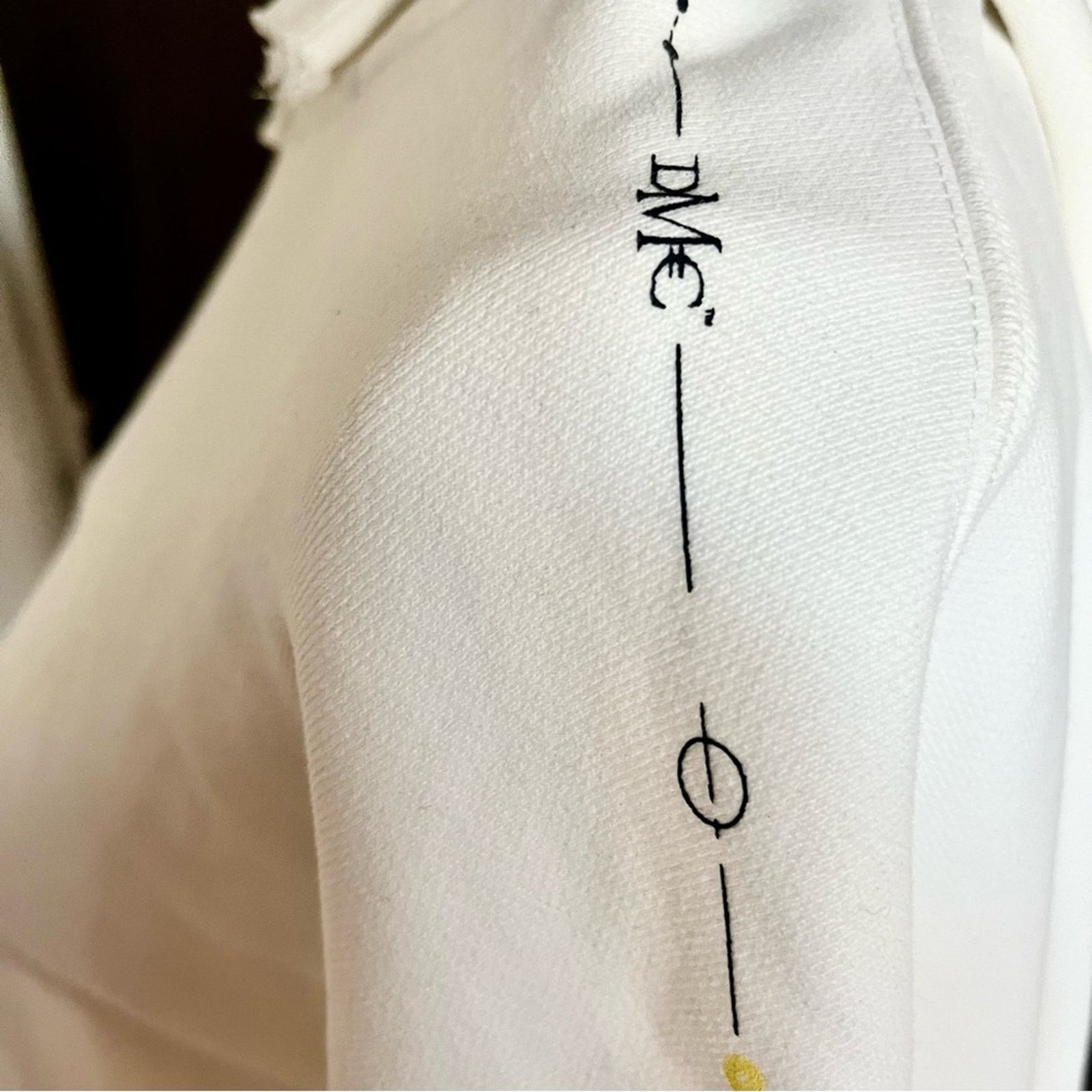 DISCOVERED Women's White Heavyweight Hoodie Butterfly DMCkal Fashion Size M / US 6-8 / IT 42-44 - 3 Thumbnail
