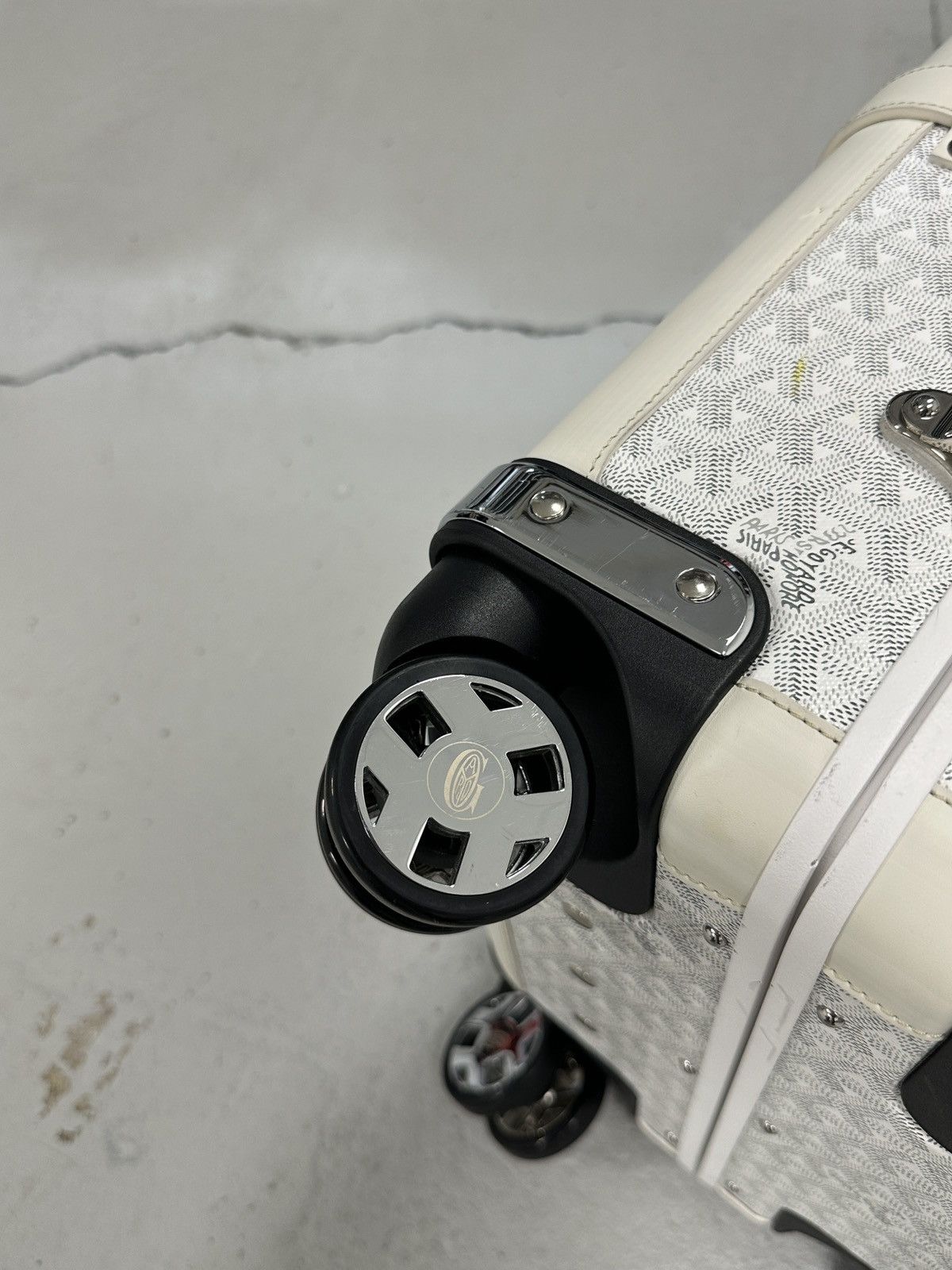 Goyard Goyard Bourget PM Trolley Suitcase White 23L Size ONE SIZE - 14 Thumbnail