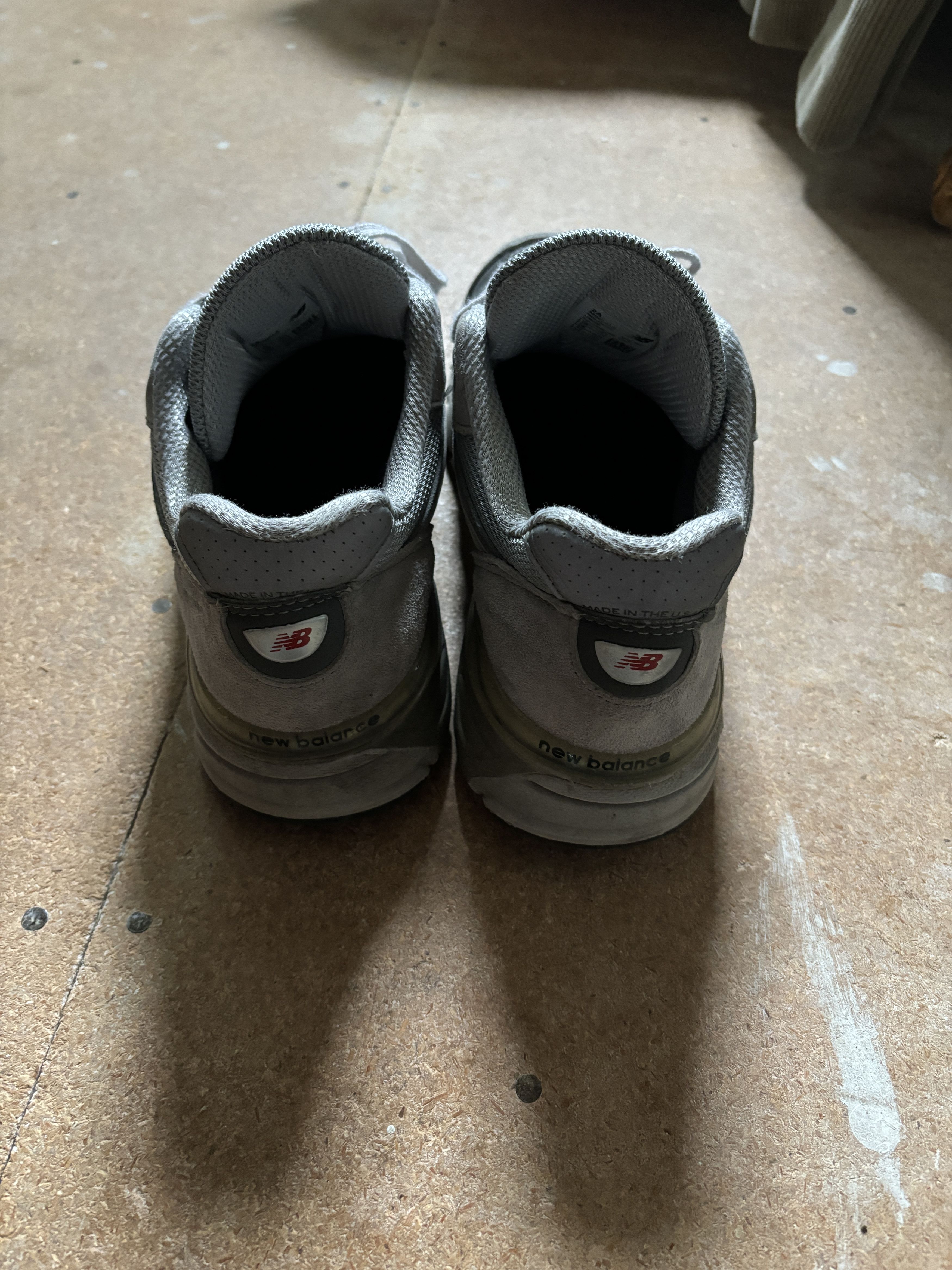 New Balance New Balance 990V4 Size US 8.5 / EU 41-42 - 4 Thumbnail