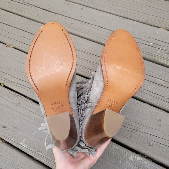 Frye Frye Ilana Grey Suede Burnished Toe Fringe Western Boho Cowg Size US 9 / IT 39 - 7 Thumbnail