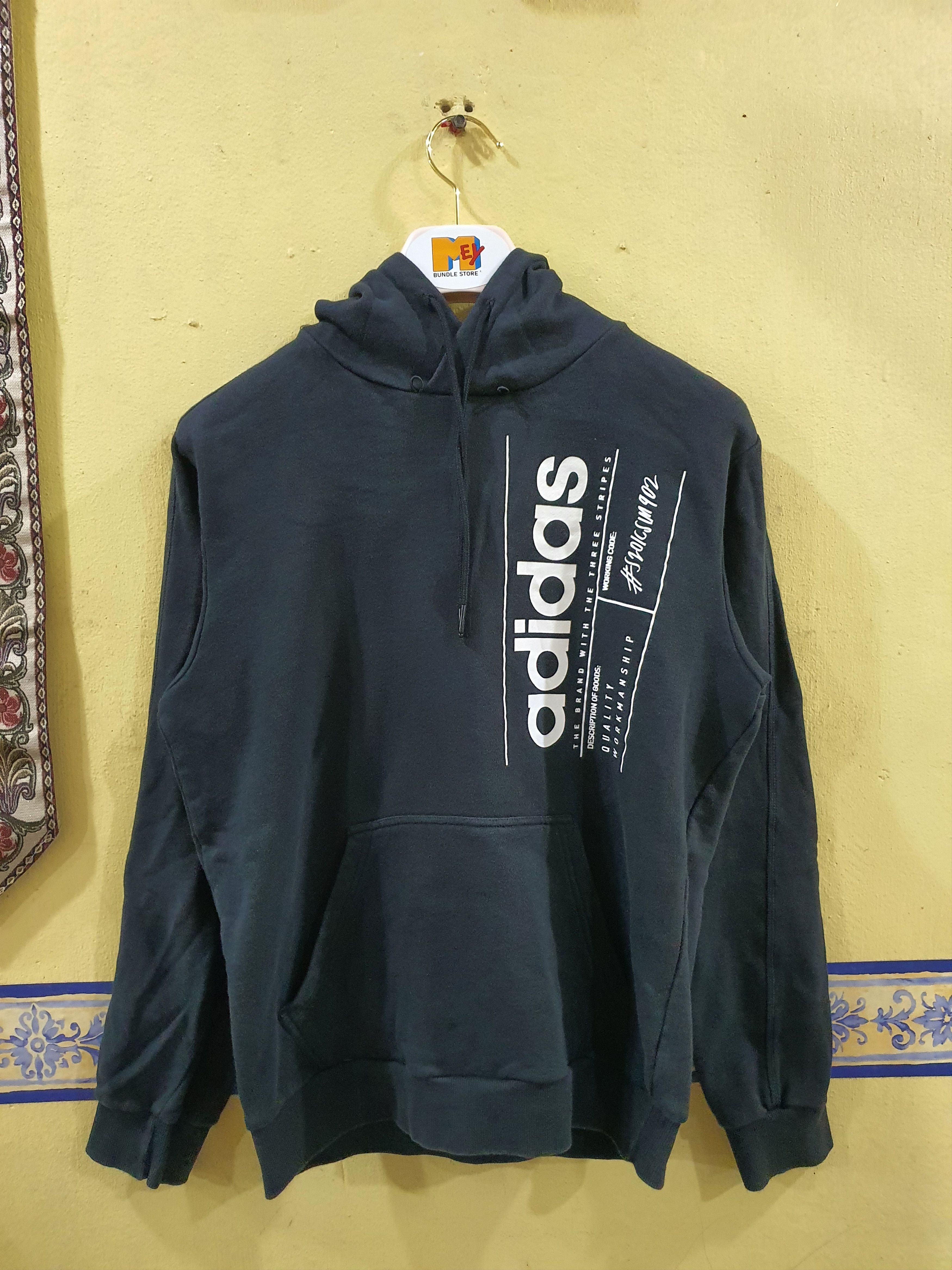 Adidas Adidas Men's Brilliant Basics Hooded Sweatshirt in black Size US M / EU 48-50 / 2 - 1 Thumbnail