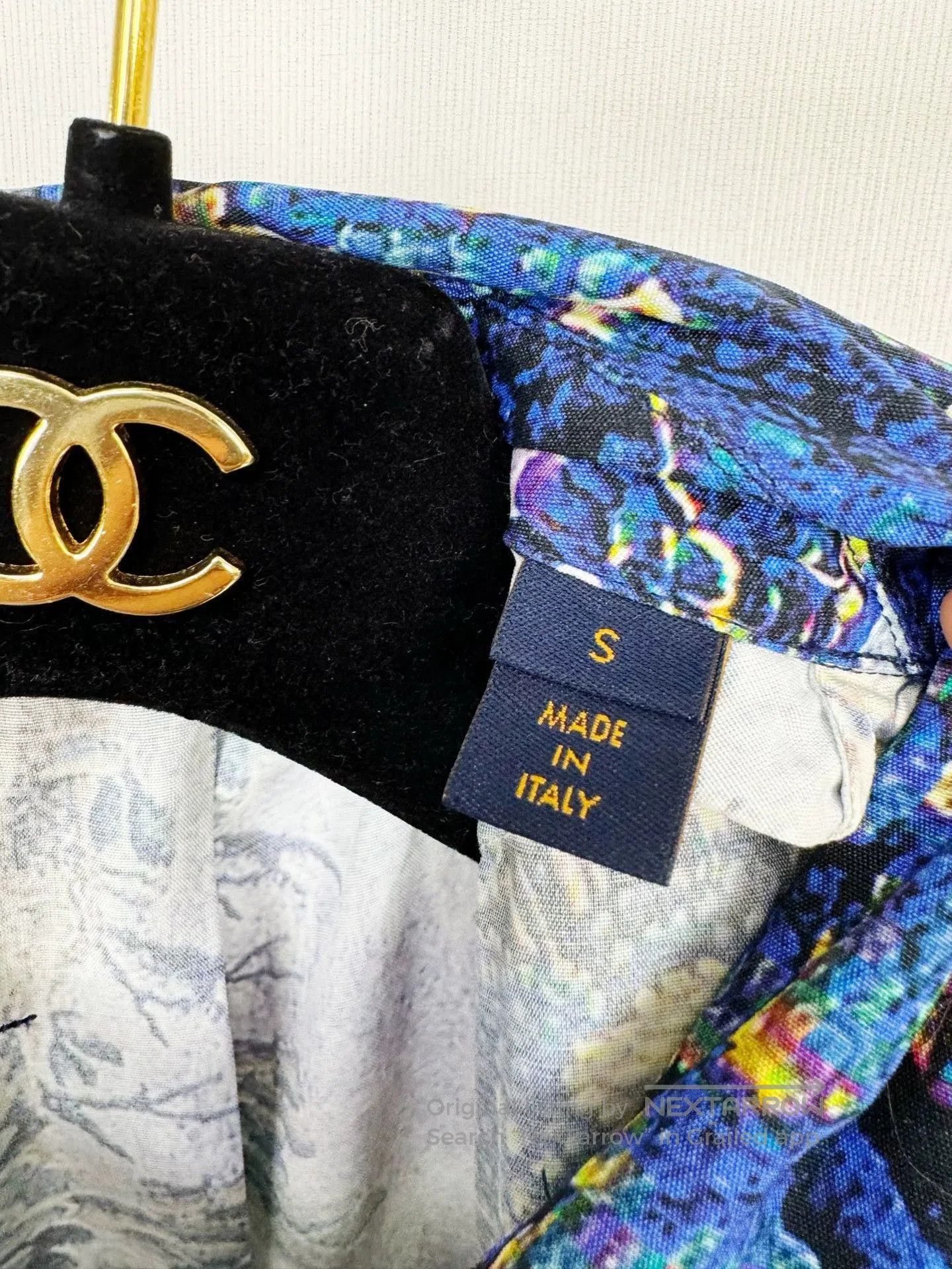 Louis Vuitton Louis Vuitton Small size printed shirt. Size US S / EU 44-46 / 1 - 6 Thumbnail