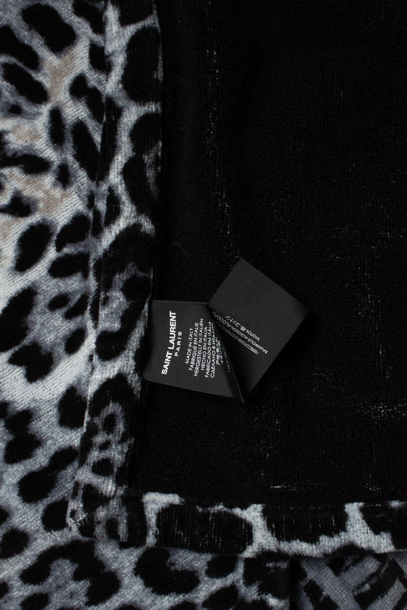 Saint Laurent Paris Saint Laurent, Leopard bath towel in graphite Size ONE SIZE - 4 Thumbnail
