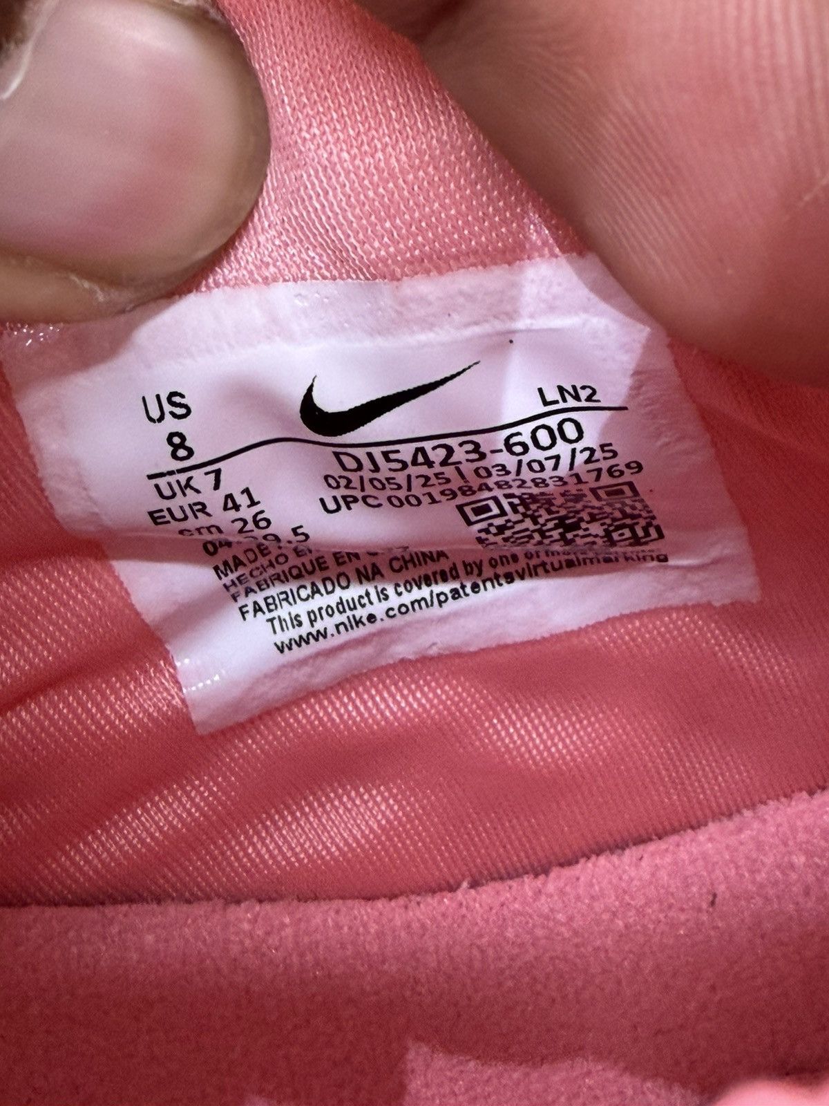 Nike Nike Lebron 20 Pink Diamond Size 8 (2025) Size US 8 / EU 41 - 10 Thumbnail