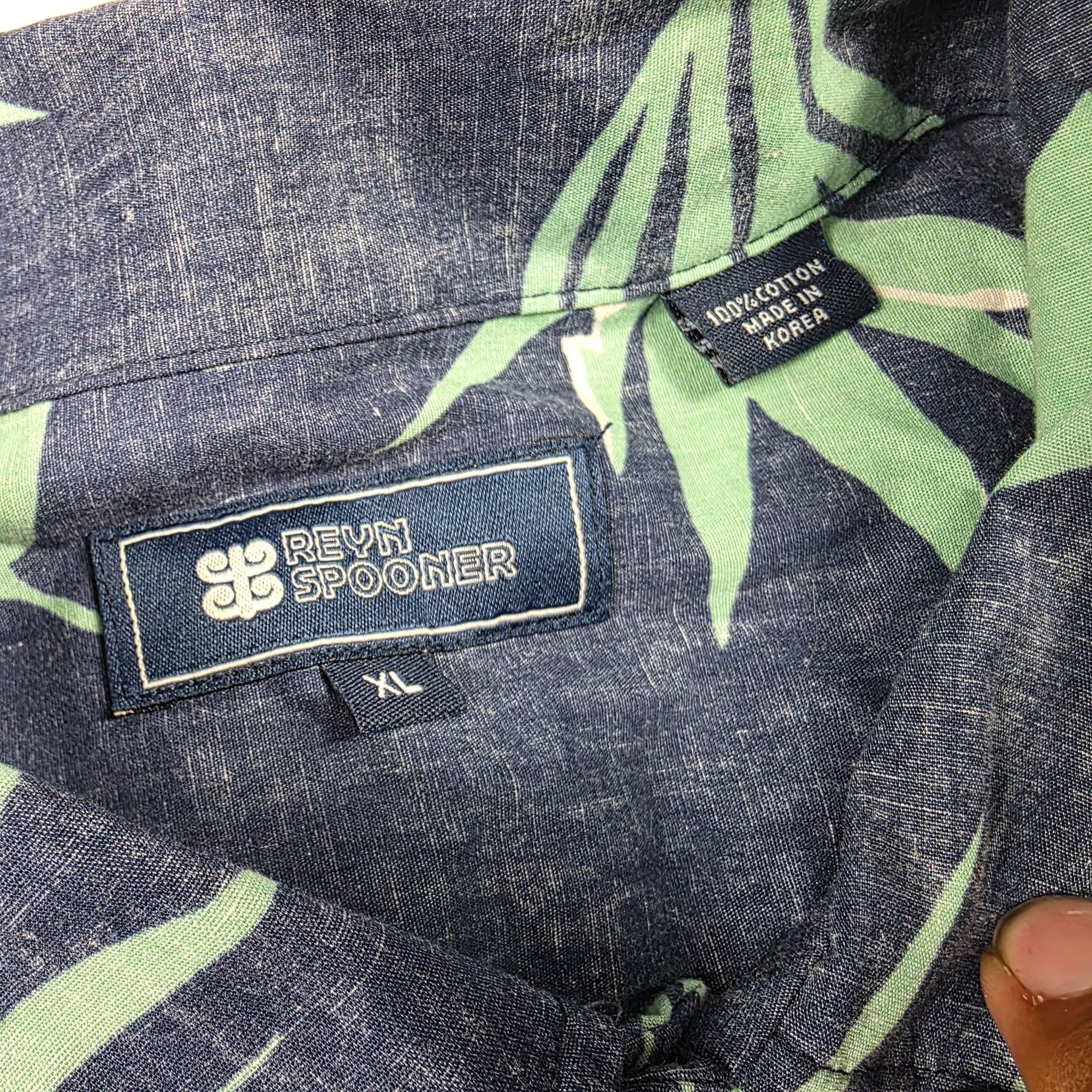 Reyn Spooner Reyn Spooner Mens Size XL Blue Green Tropical Print Short Sl Size US XL / EU 56 / 4 - 5 Thumbnail