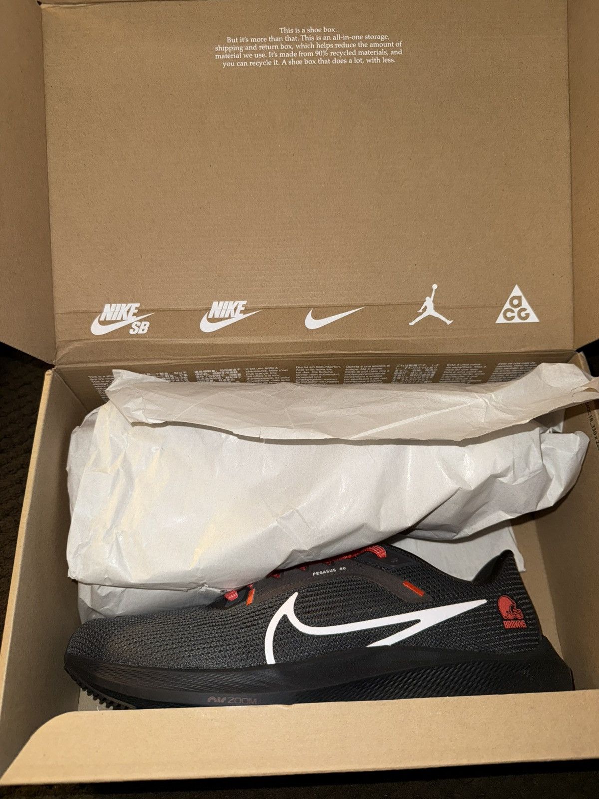 Nike Nike Air Zoom Pegasus 40 NFL “Cleveland Browns” New in Box! Size US 10 / EU 43 - 4 Thumbnail