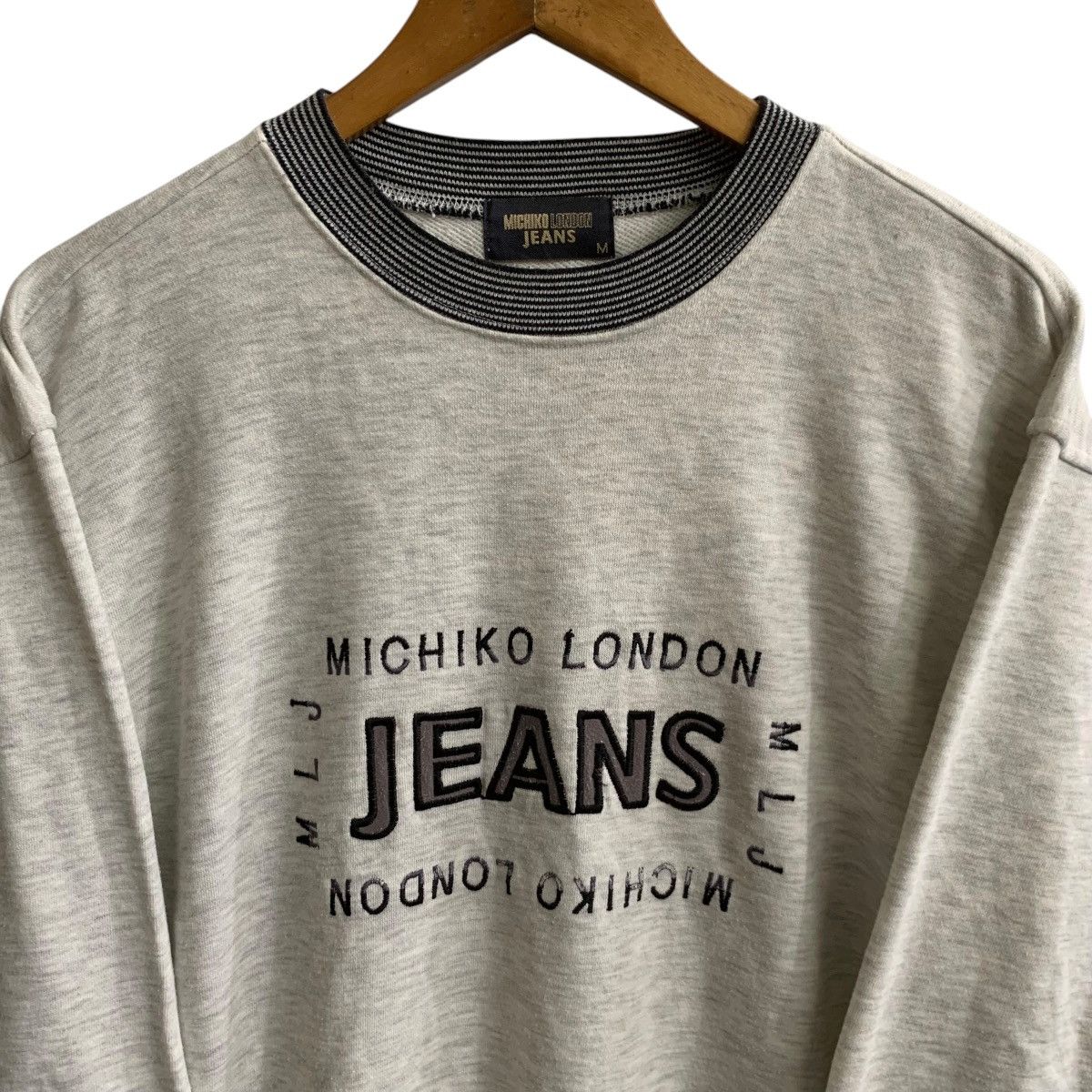 Michiko Koshino London × Vintage Vintage Michiko London Sweatshirt Medium Size US M / EU 48-50 / 2 - 2 Thumbnail